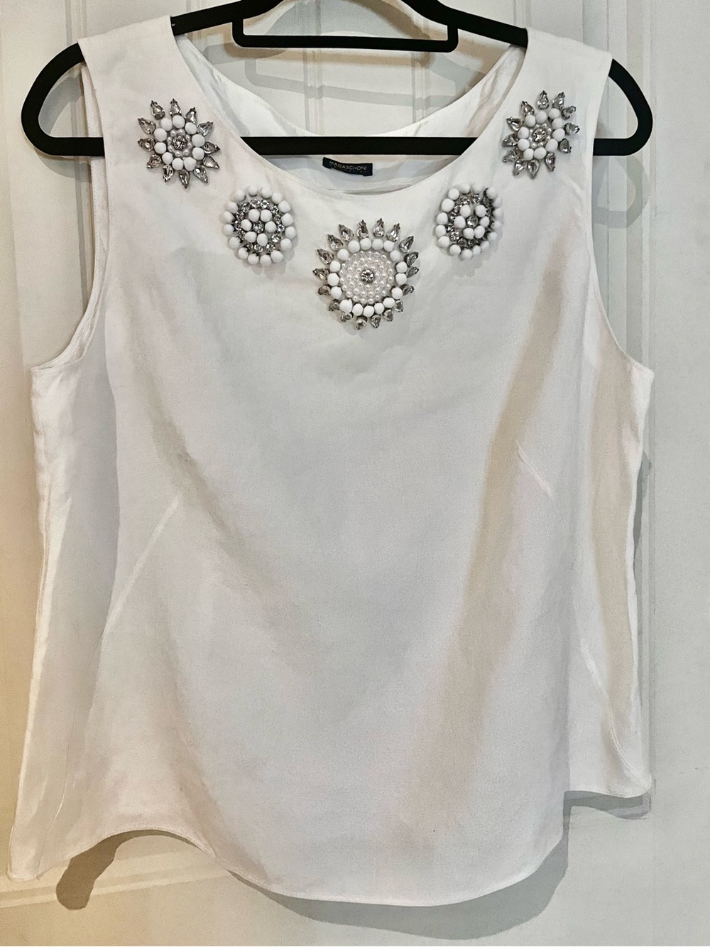Magaschoni colection White Sleeveless Camisole with Beaded Jewel Motifs